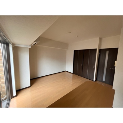 【居間・リビング】 | 第7アローズ江坂公園 | 使いやすいリビングです