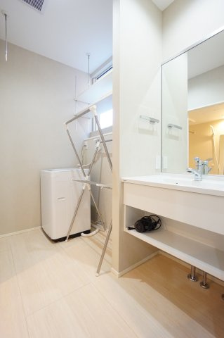 Rutile高木の独立洗面台