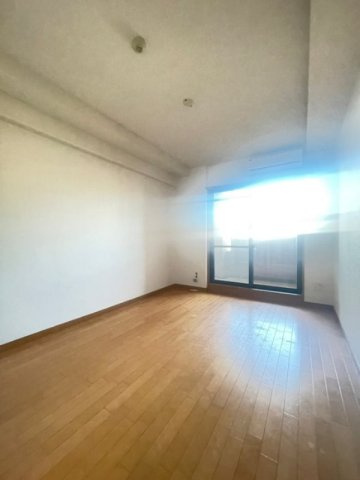 プレサンス新神戸の寝室