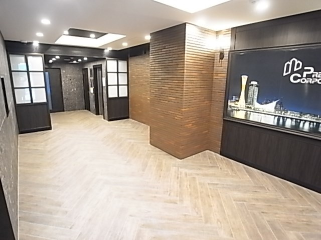 プレサンス神戸元町ミューズのロビー