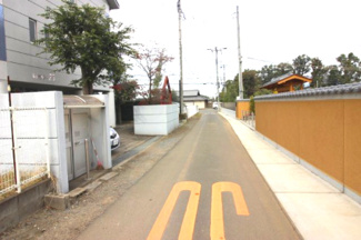 【周辺】 | 前面道路（南から北）