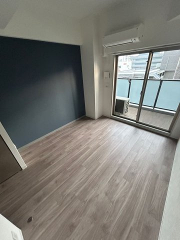 プレサンス神戸水木通ルミエスの居間・リビング