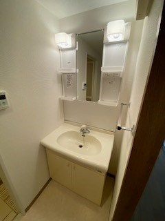 フォリア岡本の洗面所