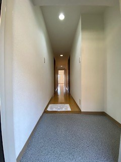 フォリア岡本の玄関