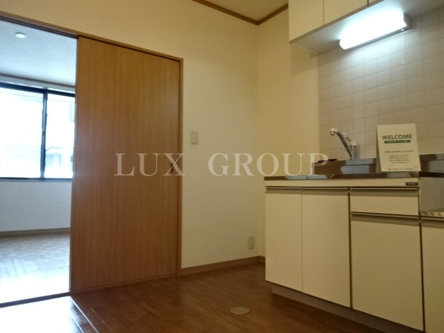 【キッチン】 | ケインズ・コート