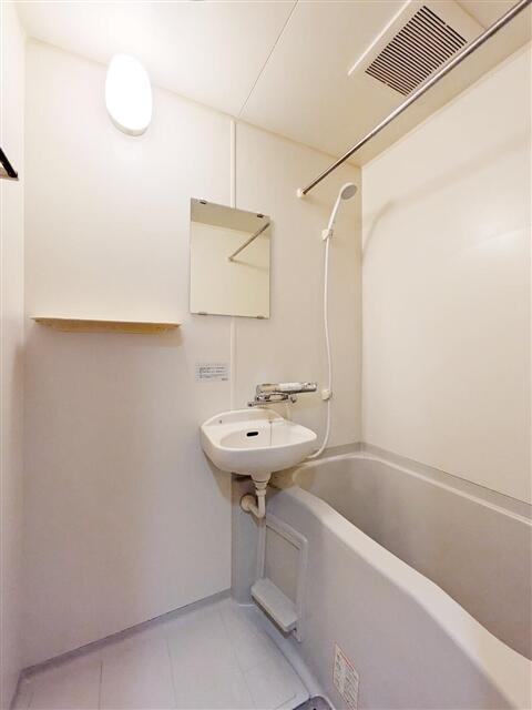 川崎市麻生区上麻生６丁目の賃貸マンションの浴室