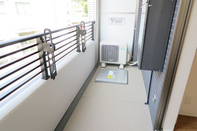 プラシード新町のバルコニー