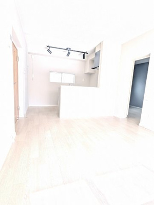 【居間・リビング】 | 佐藤レジデンス | リフォーム済み！