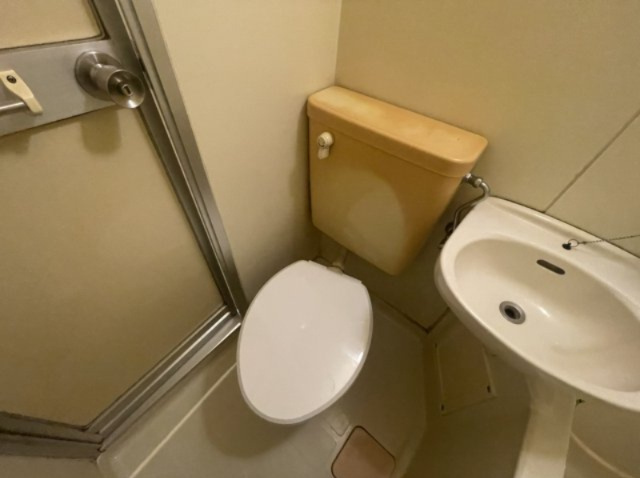 サンクレアAのトイレ|（同一仕様写真）