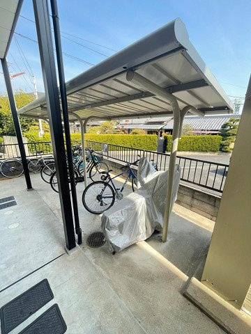 レオパレスフルールの外観