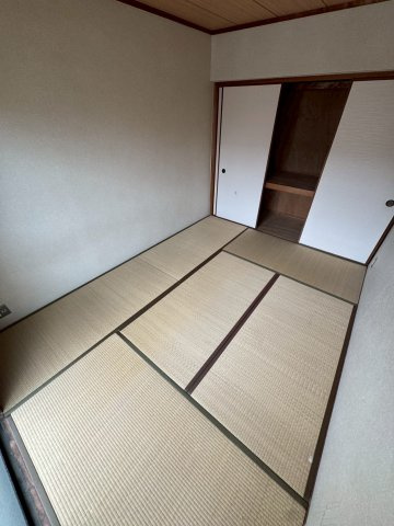 マインドパレス須磨浦の和室