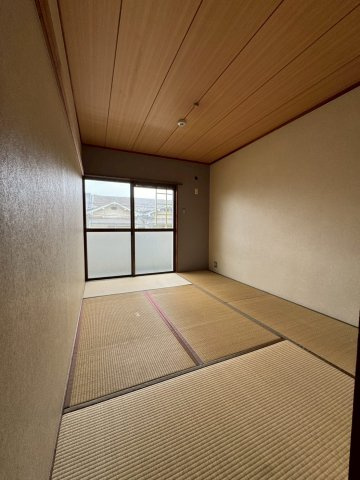 マインドパレス須磨浦の和室