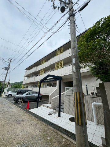 マインドパレス須磨浦の駐車場