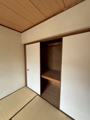マインドパレス須磨浦の和室