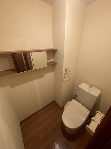 ユートピアのトイレ