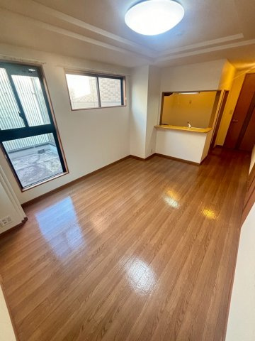 ユートピアの居間・リビング