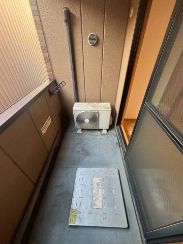 ユートピアのバルコニー