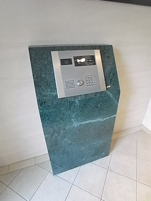 ベルトピア門口の外観