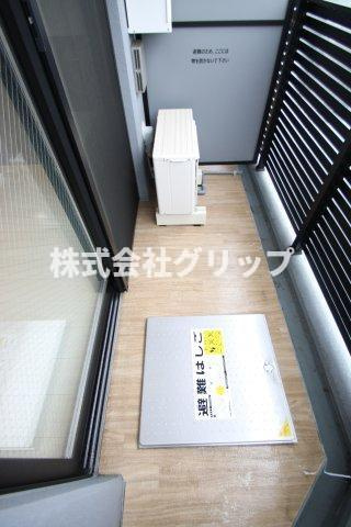 RELUXIA横濱吉野町Ⅲのバルコニー