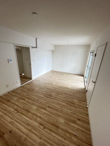 ユニーブル六甲南棟の寝室