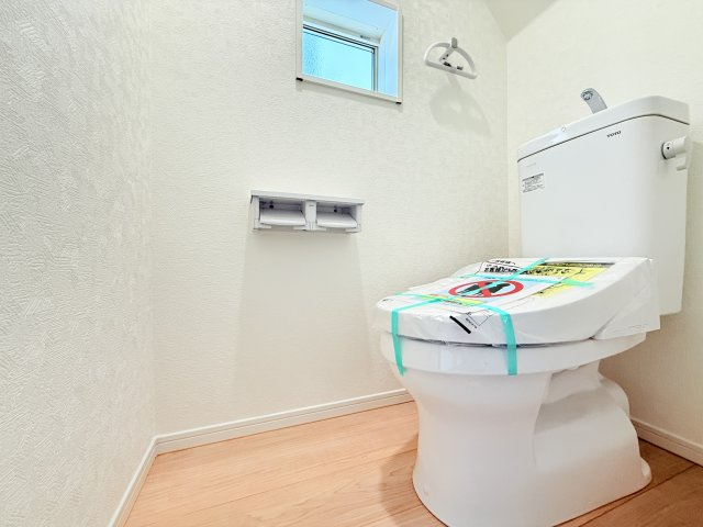 【新築戸建】笠間市旭町第8　2号棟のトイレ