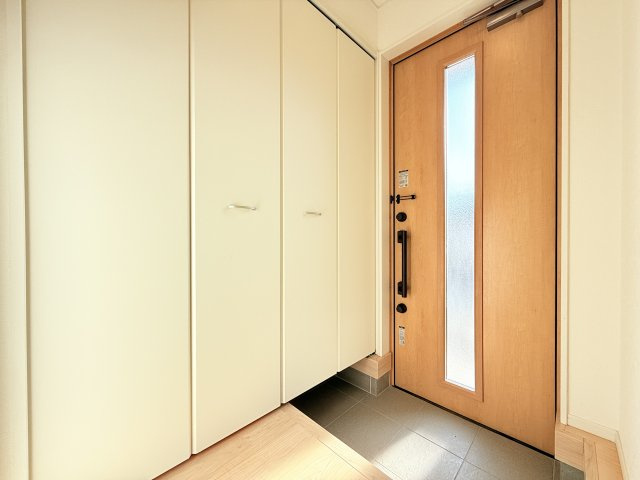 【新築戸建】笠間市旭町第8　2号棟の玄関