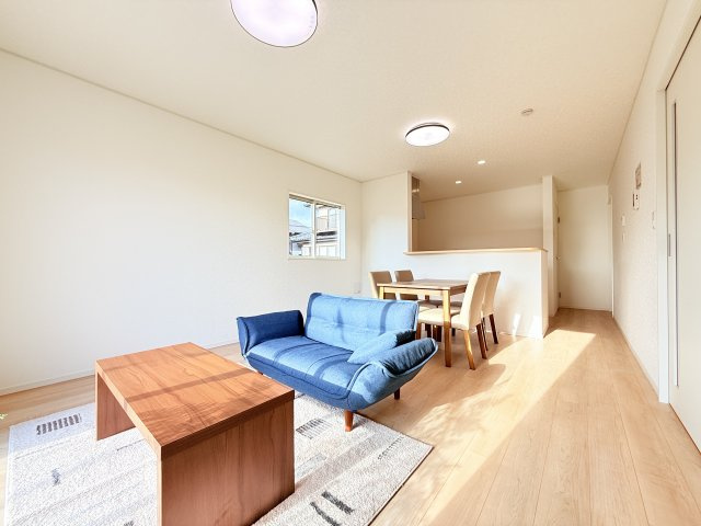 【新築戸建】笠間市旭町第8　2号棟の居間・リビング