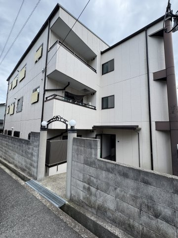 メープルハイツのエントランス