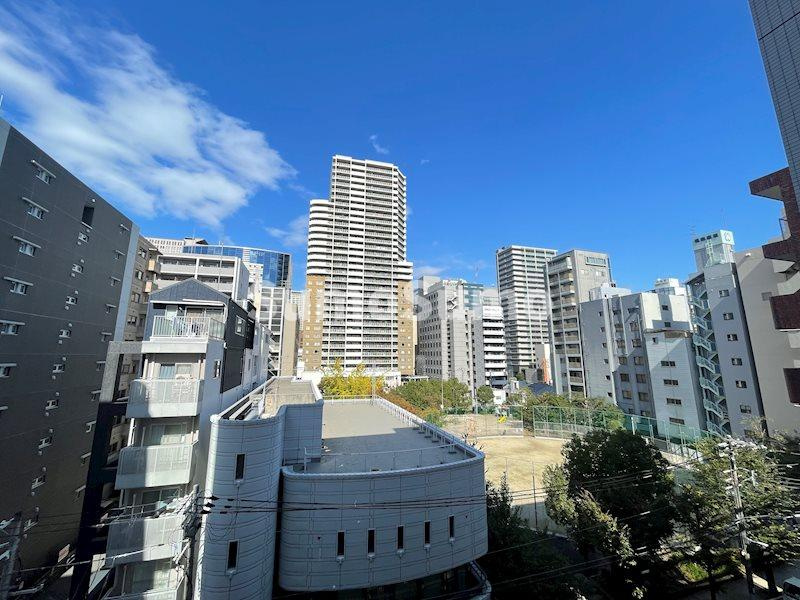 ルネフラッツ谷町四丁目の展望