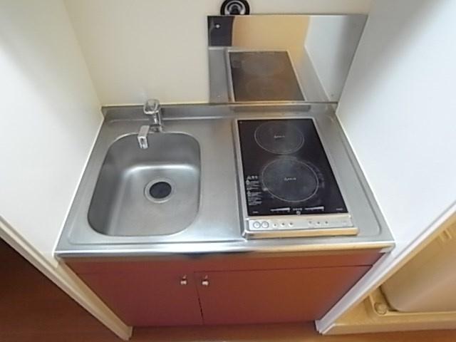 レオパレススプルース鳴尾のキッチン