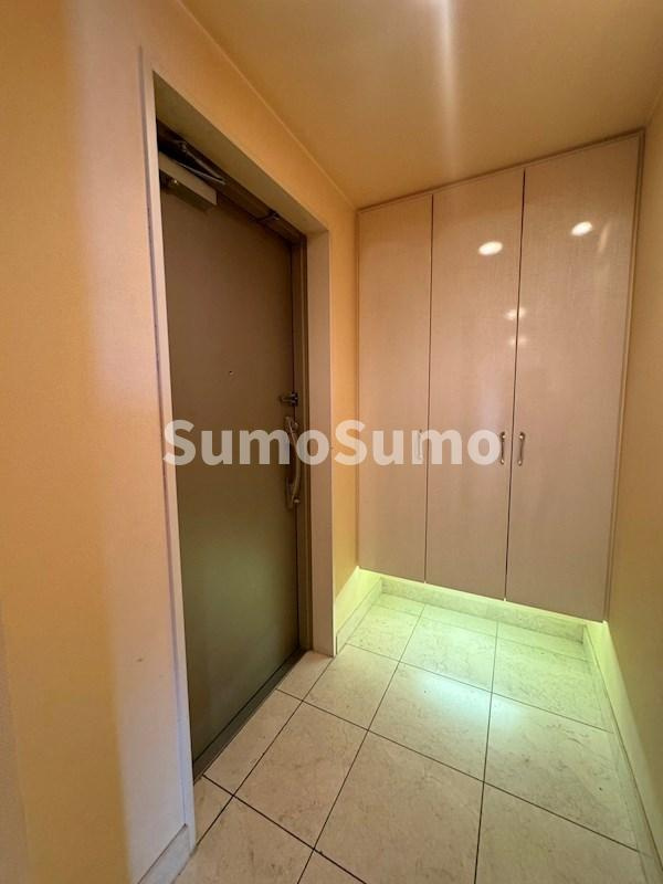 ラ・ヴィータ日本橋の玄関|ゆったりとした玄関です