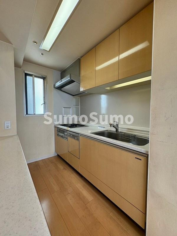 ラ・ヴィータ日本橋のキッチン|キッチンでお料理をお楽しみください