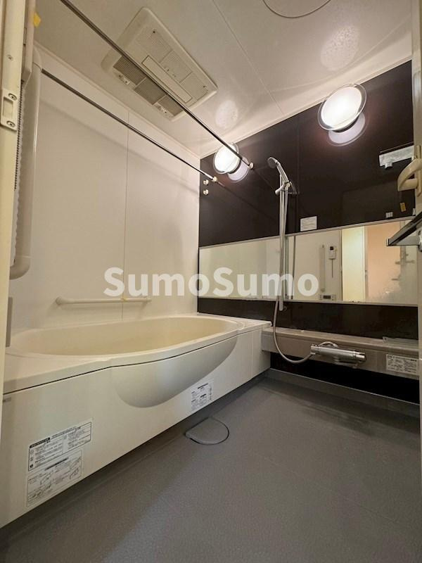 ラ・ヴィータ日本橋の浴室|コンパクトで使いやすいお風呂です