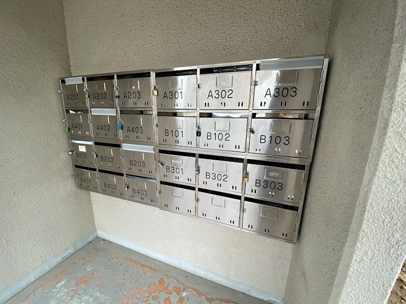 メゾン本山A・B棟の外観