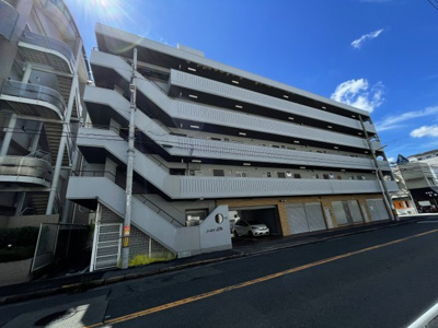 【外観】 | ハイツ小松 | 外はこのようになっています