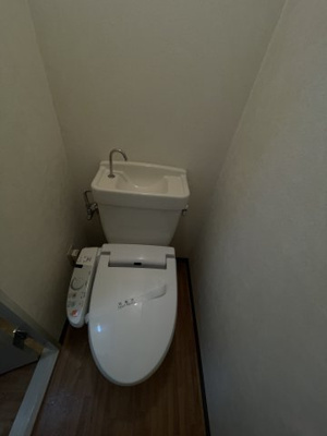 【トイレ】 | ハイツ小松 | シンプルで使いやすいトイレです