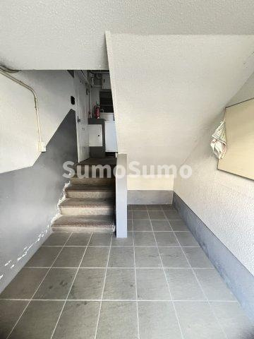 ユーコート岡本のロビー|落ち着いたロビーです