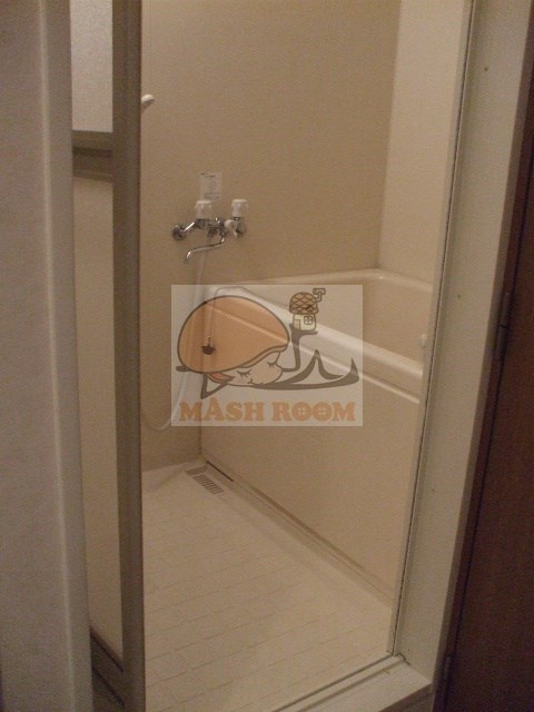 ローズガーデンの浴室