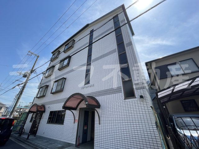 エクセル鴻池の外観|落ち着いた雰囲気の外観です