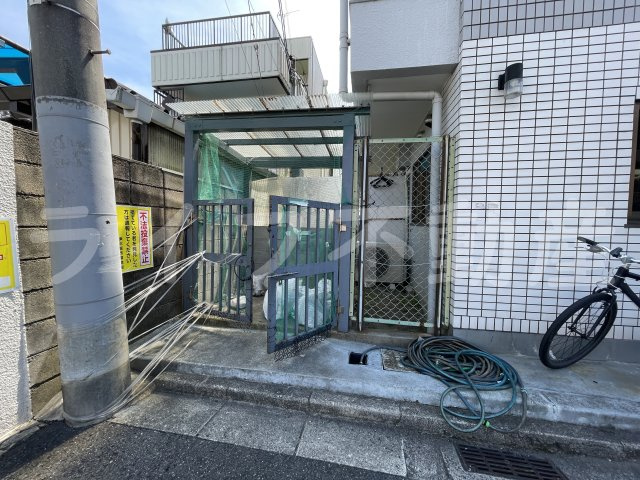 エクセル鴻池の駐車場|駐車場があります