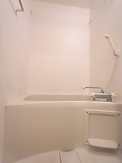 リブリ・スカイブルーライズの浴室