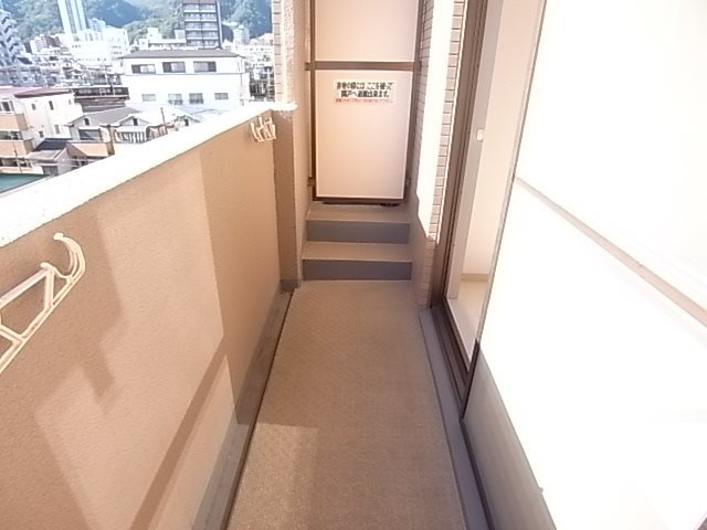 ライオンズマンション三宮東第２のバルコニー