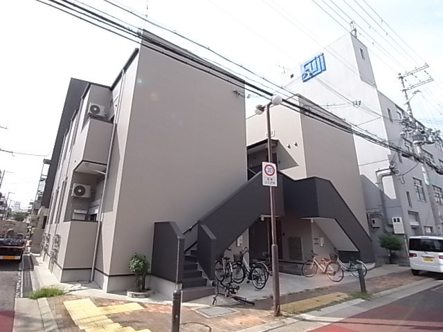 ルネッタ新長田の外観