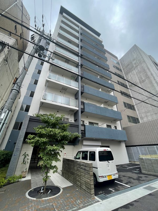 ルガールボニート新神戸の外観