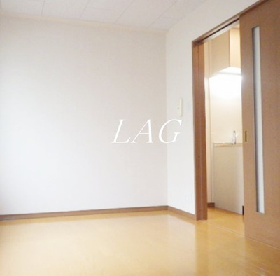 【居間・リビング】 | グランバリエ・Ⅱ | 洋室のお部屋です。