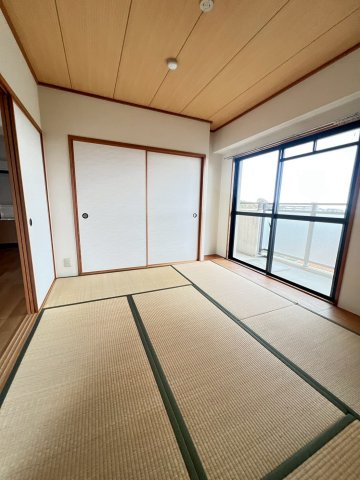 メゾン東山の和室