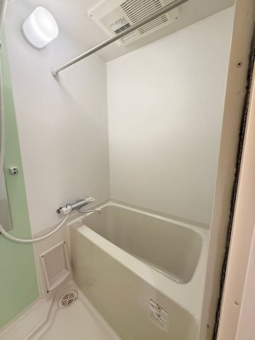 レオネクスト御影中町の浴室