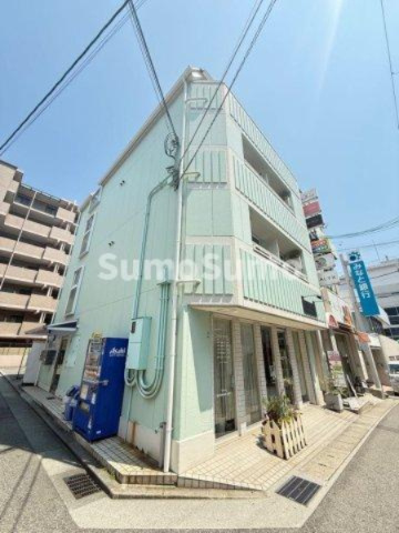 ブロスコート住吉の外観