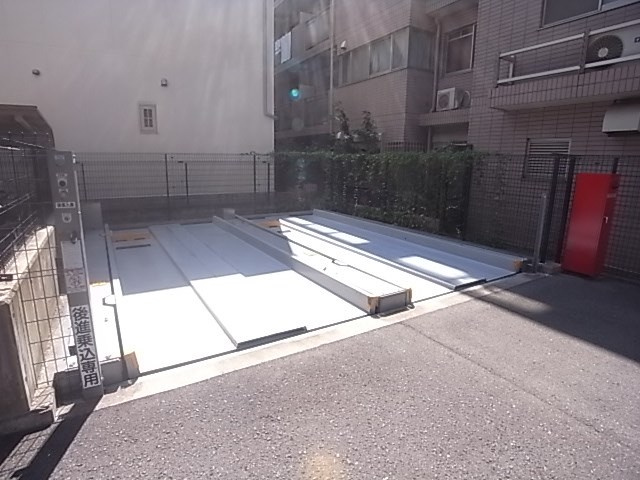 メインステージ須磨の駐車場