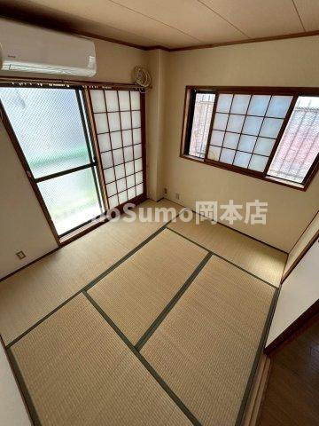 マルタカマンションの和室|柔らかい畳が心地よい和室
